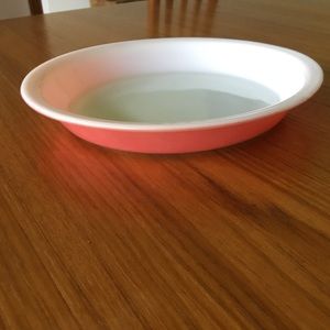 Vintage pink Pyrex 9” pie plate
